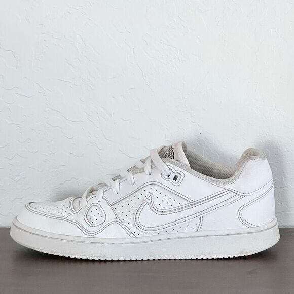 Nike‎ Son Of Force GS Womens 8.5 Triple White Leather Retro Sneakers (size 7Y) - Picture 1 of 10